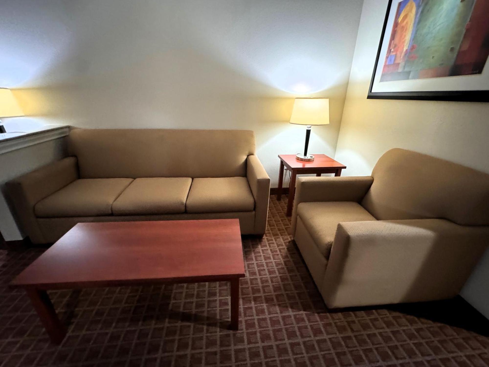 Hotel Ramada By Wyndham College Station Esterno foto