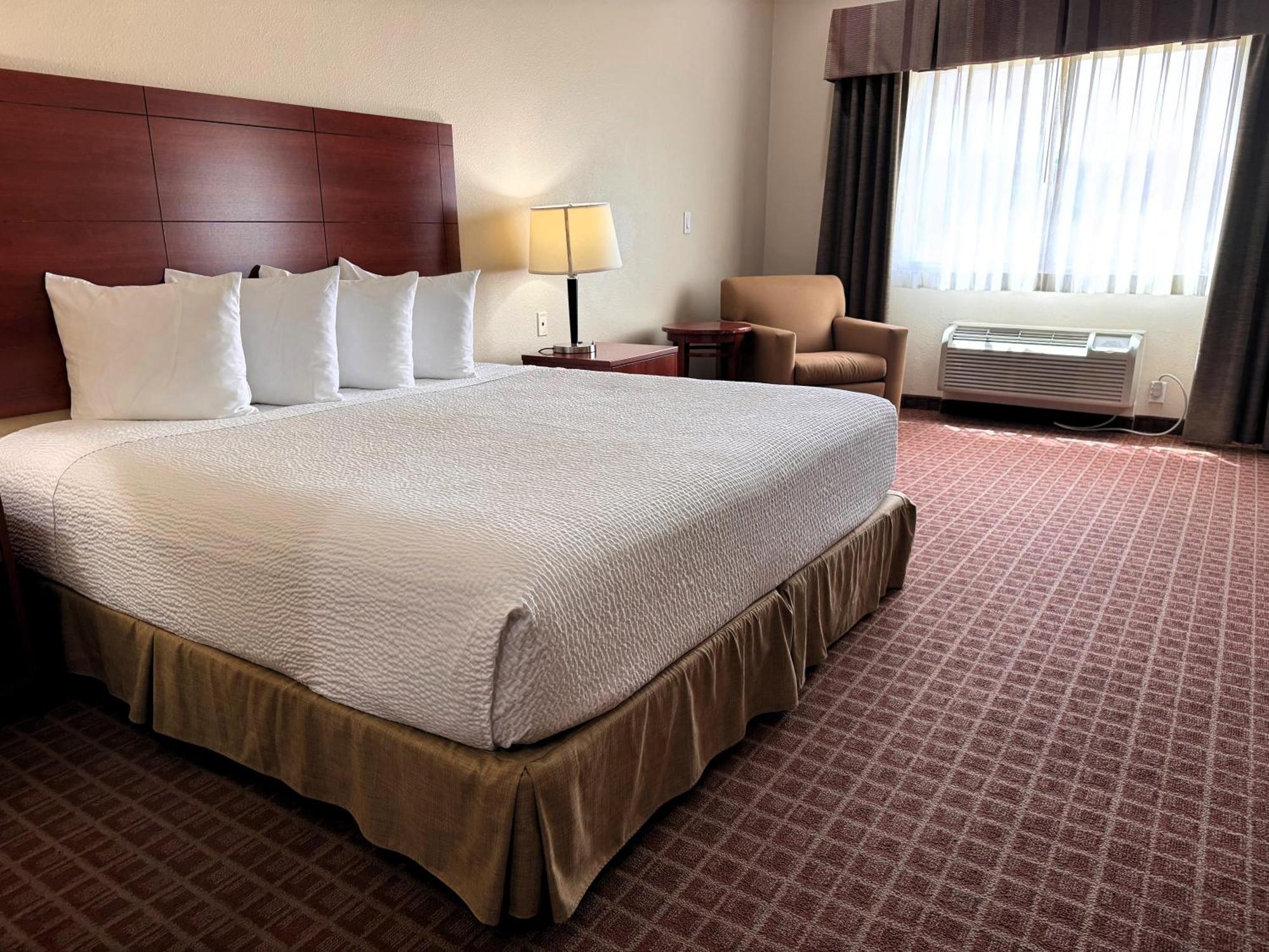 Hotel Ramada By Wyndham College Station Esterno foto